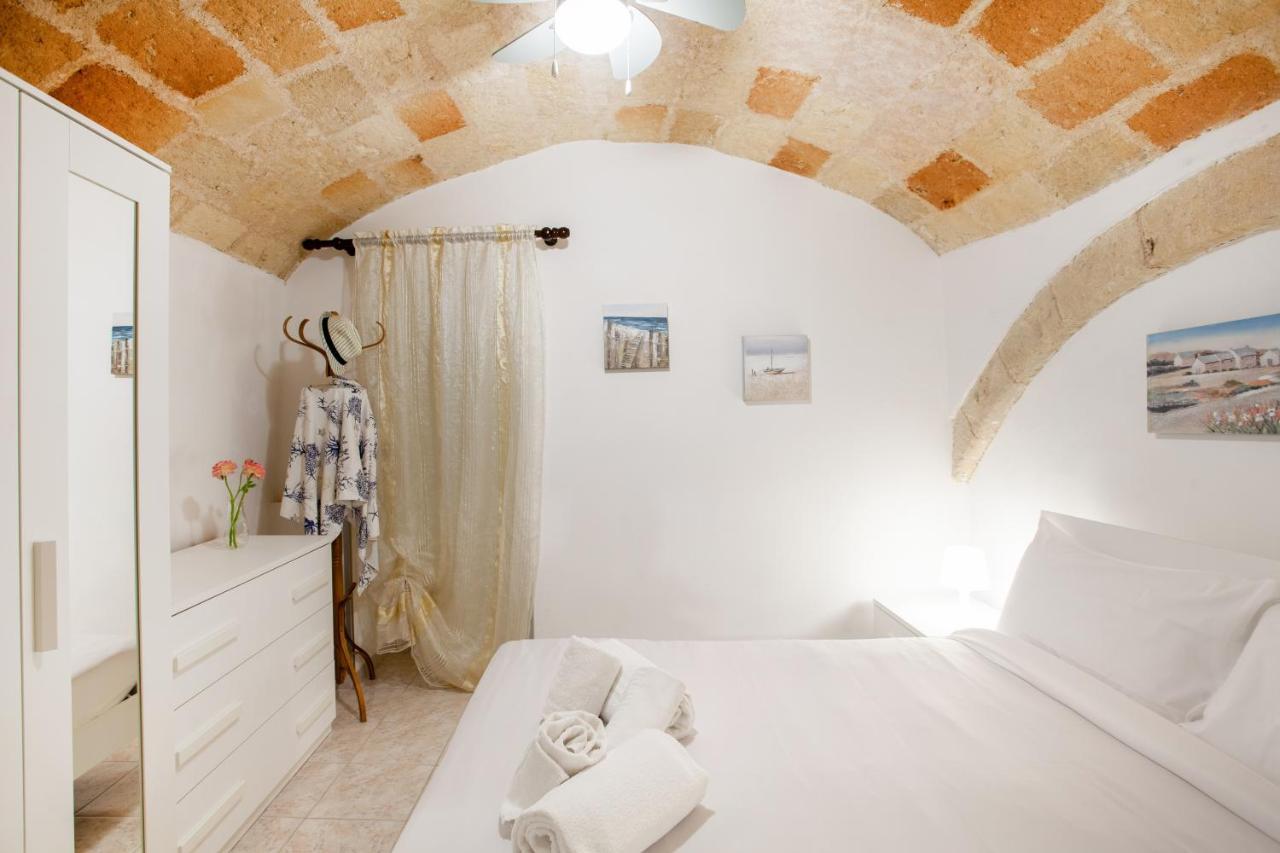 Monopoli Heartbeat - Apartment 200M From Sea Exteriér fotografie